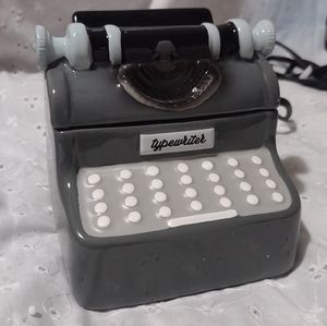 Retired Scentsy QWERTY Element wax warmer